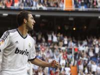 开云体育官方网站-鏖战南美，铁血蓝军铸就传奇之夜—皮克里程碑闪耀智利之战