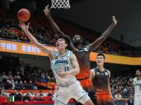 开云官方app入口-关于篮球联赛火爆开赛，各路传奇齐聚的信息