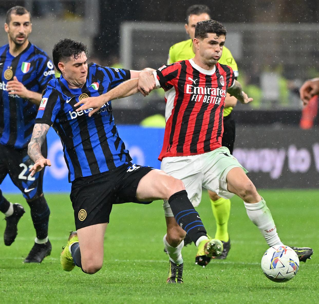 意大利国家队成功晋级决赛阶段，备受瞩目的简单介绍