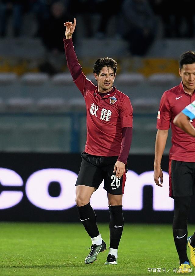 广州富力击败亚泰，提升在积分榜上的位置的简单介绍