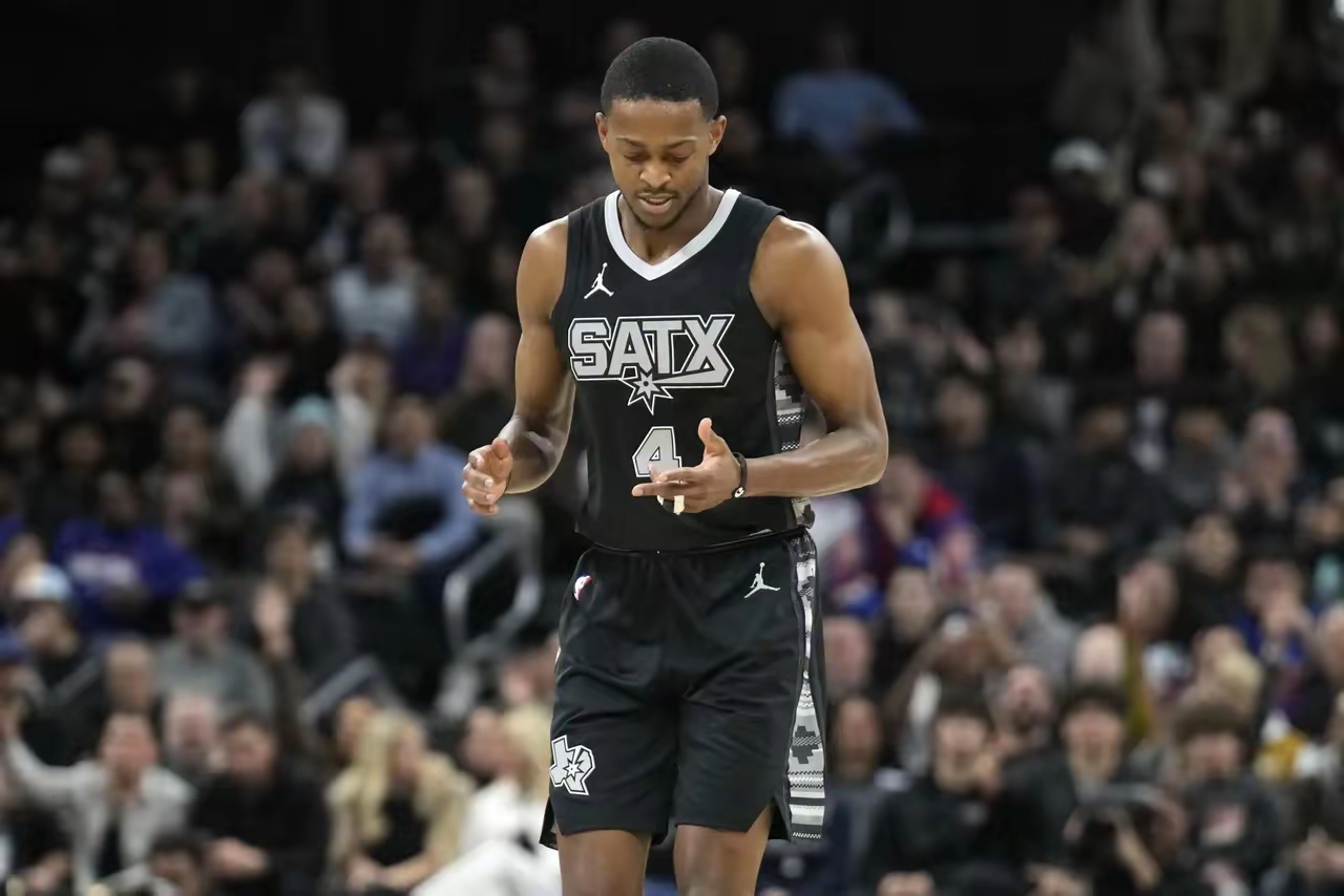 关于马刺老将再次闪耀，带领球队一步步追赶西区强队的信息