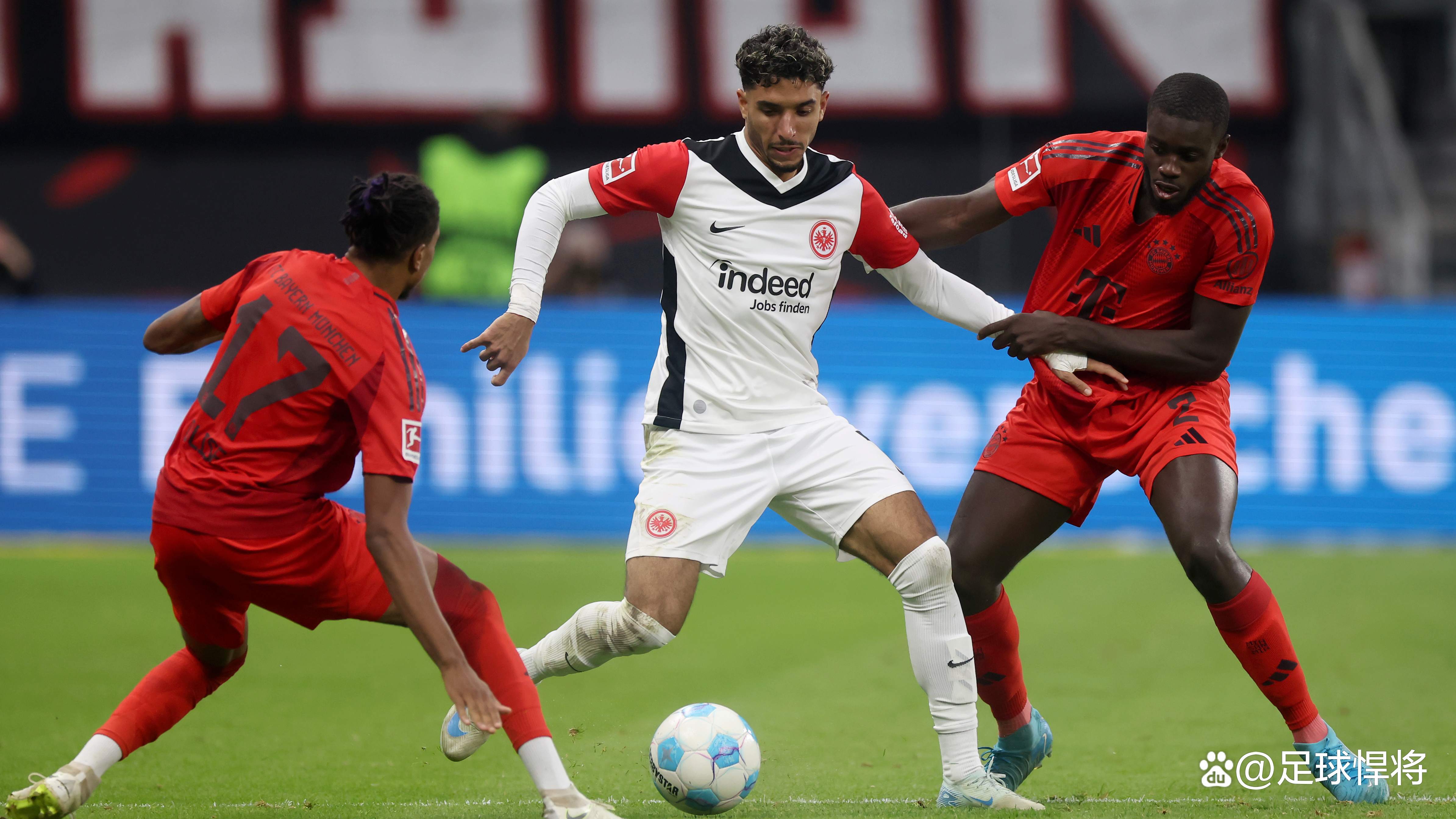 拜仁慕尼黑惨遭淘汰，欧冠冠军之路终结