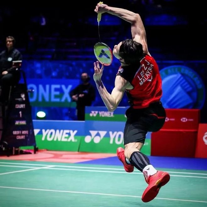 印尼队碾压马来西亚队，李梓嘉惊艳四座的简单介绍