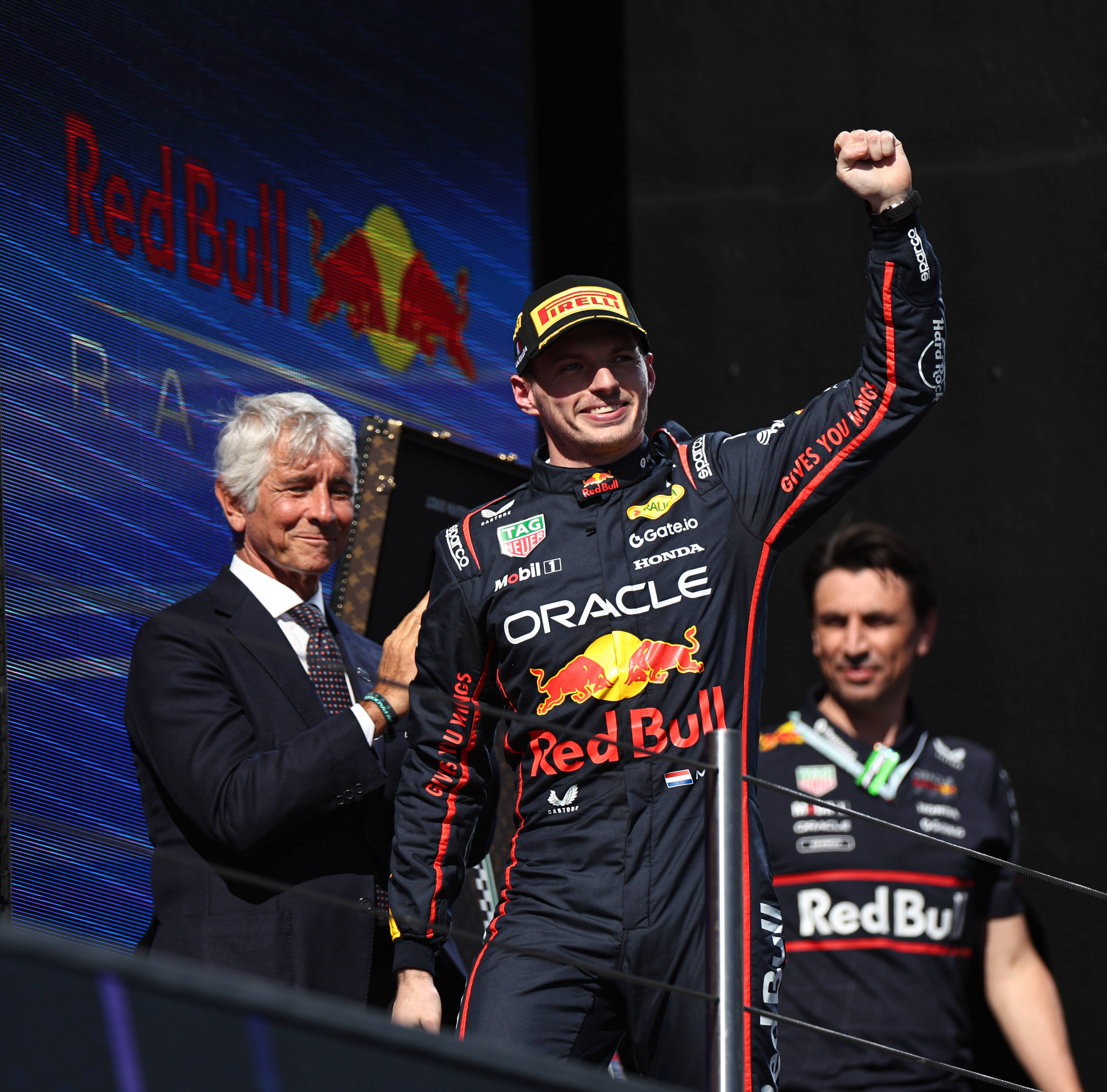 雷诺车队险胜红牛二队,皮亚斯特里带队取胜的简单介绍 雷诺车队险胜红牛二队,皮亚斯特里带队取胜的简单介绍