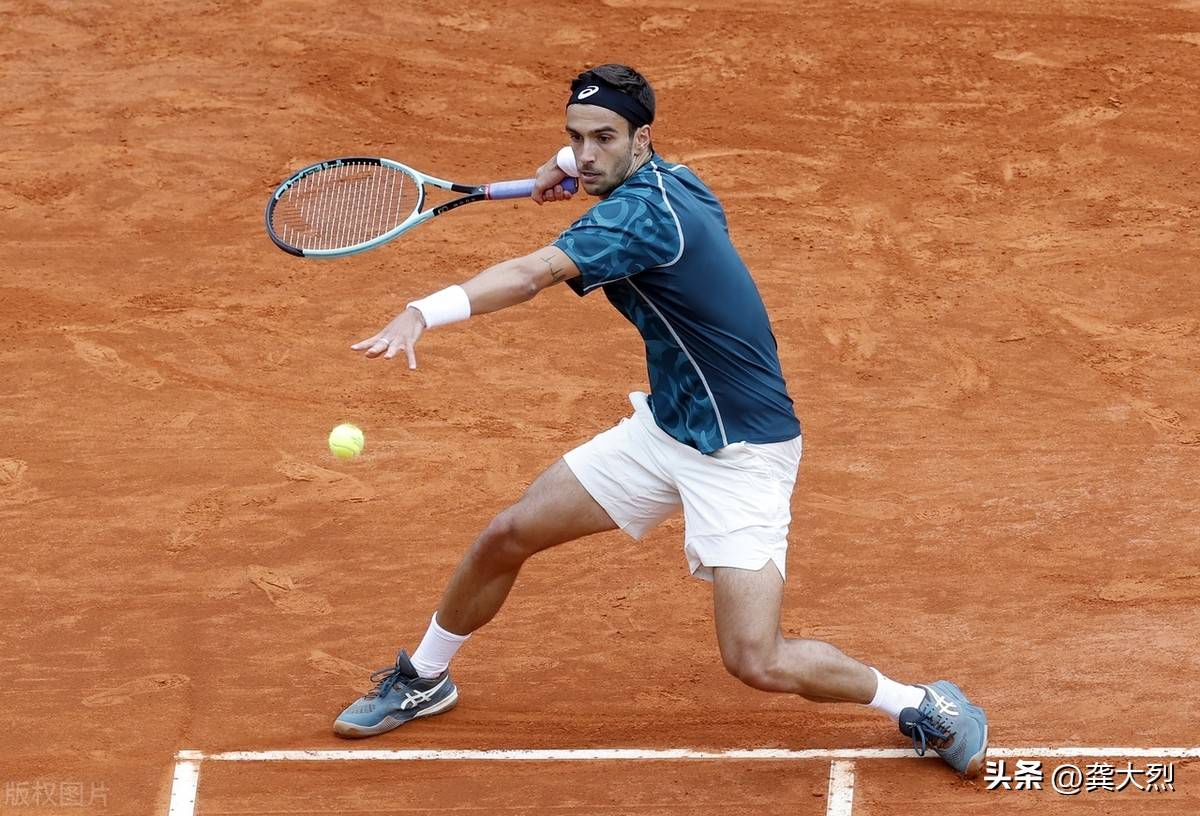 包含联合杯力克蒙特卡洛大师赛，西西帕斯扛起全队的词条