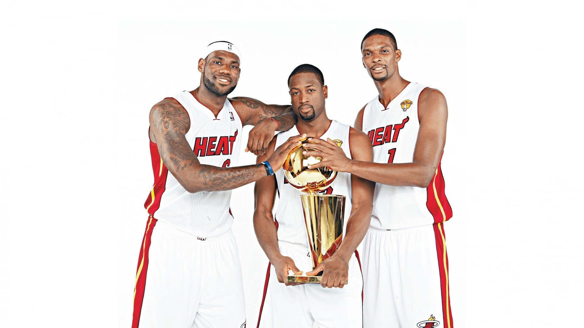 从美网绝杀到戴维斯杯救主，阿尔卡拉斯如何用大心脏书写新时代传奇